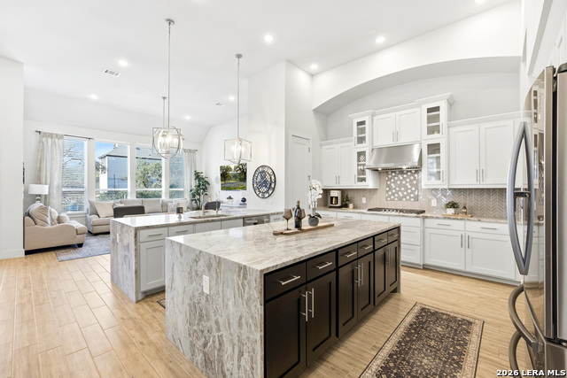 Image 37 of 62 For 26611 Marni Pl