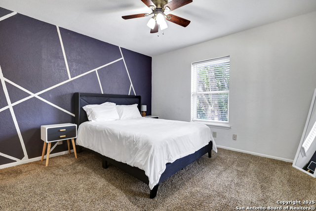 Image 24 of 36 For 13319 Stairock