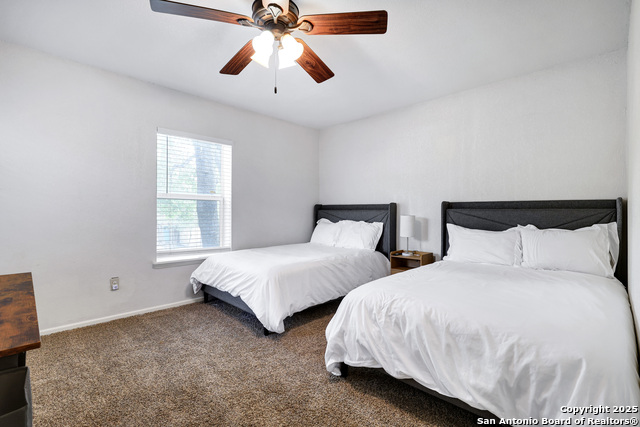 Image 26 of 36 For 13319 Stairock