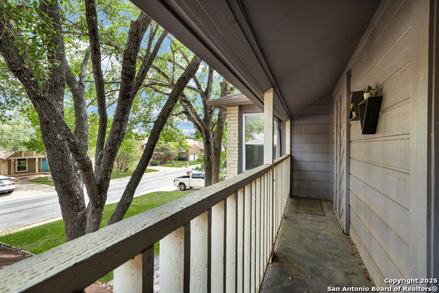 Image 35 of 36 For 13319 Stairock