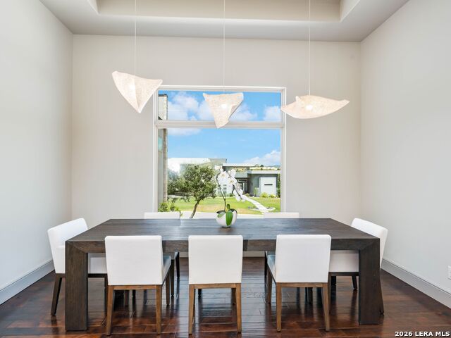 Image 10 of 50 For 23214 Edens Canyon