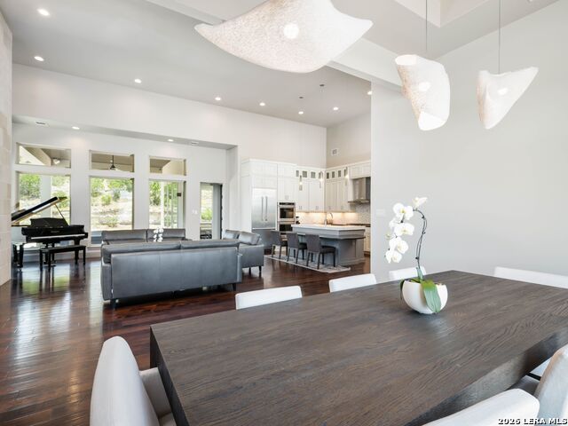 Image 12 of 50 For 23214 Edens Canyon