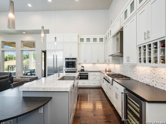 Image 17 of 50 For 23214 Edens Canyon