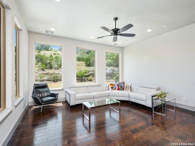 Image 21 of 50 For 23214 Edens Canyon