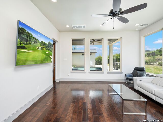 Image 23 of 50 For 23214 Edens Canyon