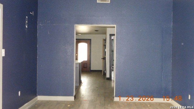 Image 25 of 30 For 1217 Vivian  