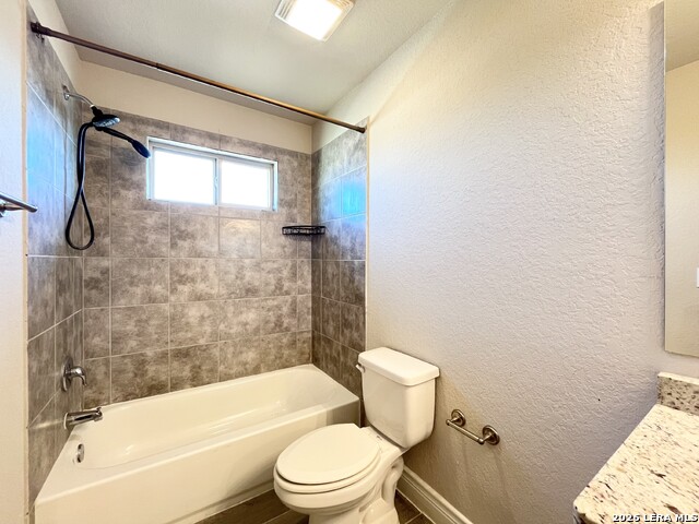 Image 20 of 39 For 7822 Savannah Brooks