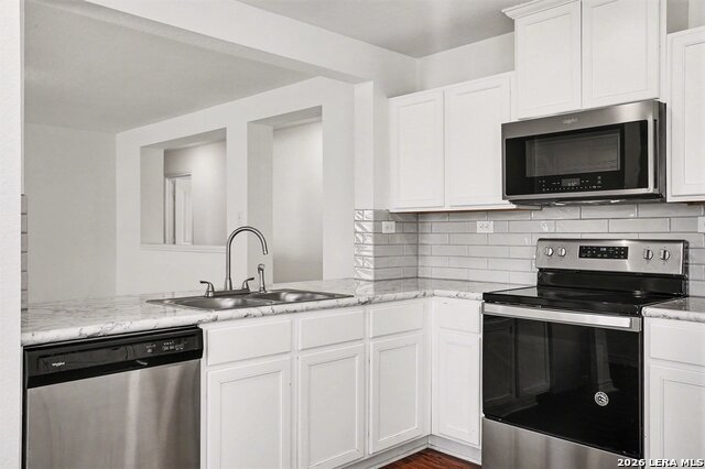 Listing photo id 11 for 643 Anthem Ln