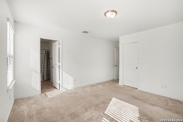 Listing photo id 25 for 643 Anthem Ln