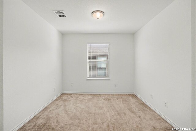 Listing photo id 27 for 643 Anthem Ln