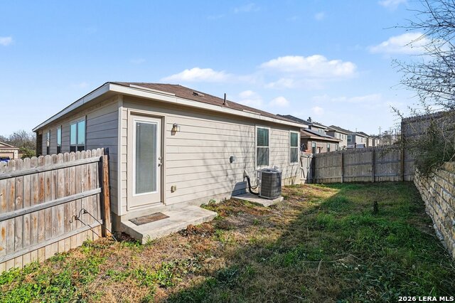 Listing photo id 30 for 643 Anthem Ln