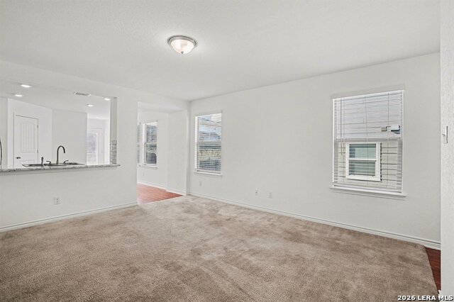 Listing photo id 6 for 643 Anthem Ln