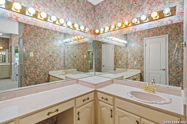 Image 12 of 25 For 500 River Oak