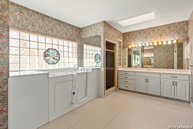 Image 13 of 25 For 500 River Oak