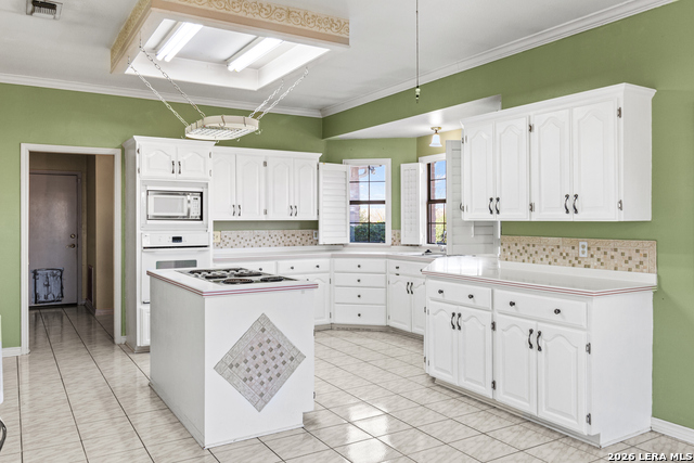 Image 5 of 25 For 500 River Oak