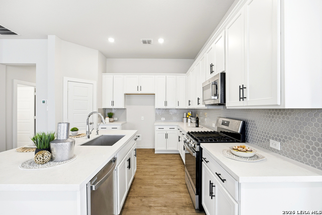 Image 15 of 33 For 14926 Palmer Creek