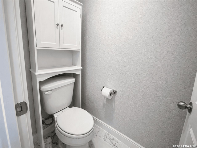 Image 17 of 28 For 740 Fort Leonard