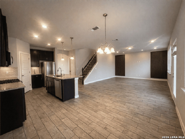 Image 5 of 28 For 740 Fort Leonard