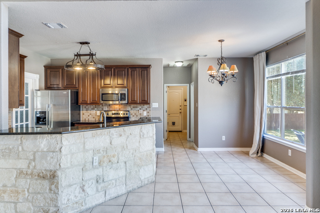 Image 9 of 25 For 26875 Hogan  