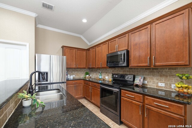 Image 4 of 23 For 362 Maple Way