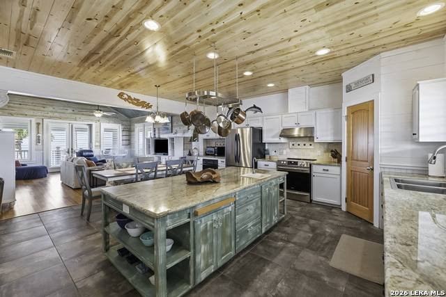 Image 13 of 50 For 70 Copano Ridge