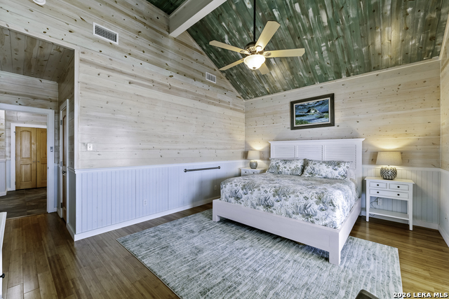 Image 17 of 50 For 70 Copano Ridge