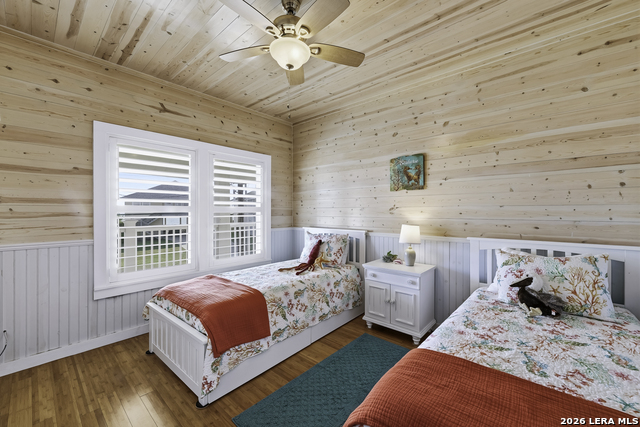 Image 23 of 50 For 70 Copano Ridge