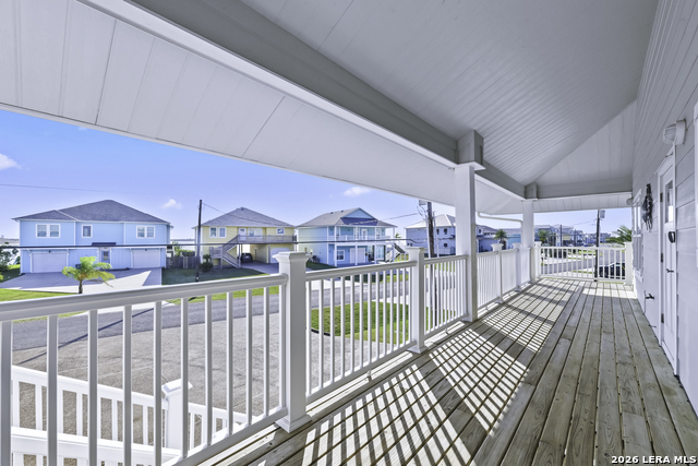 Image 25 of 50 For 70 Copano Ridge