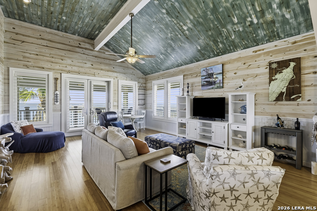 Image 8 of 50 For 70 Copano Ridge