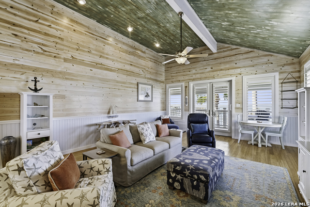 Image 9 of 50 For 70 Copano Ridge