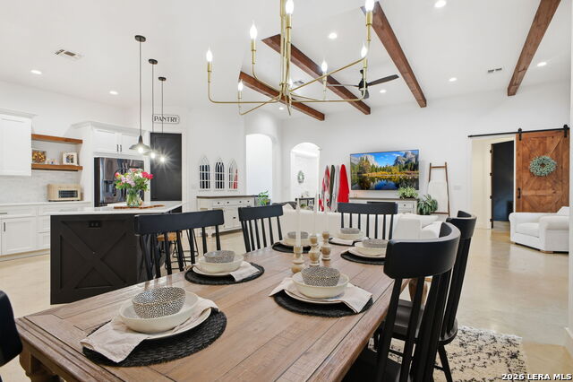 Image 12 of 49 For 8304 Monument Oak