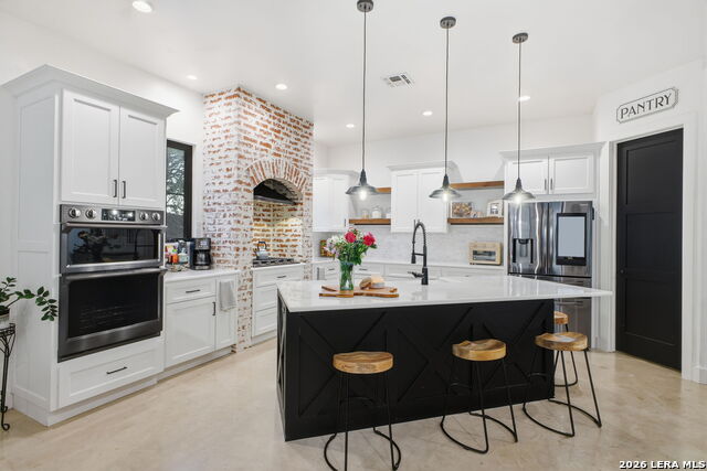 Image 14 of 49 For 8304 Monument Oak