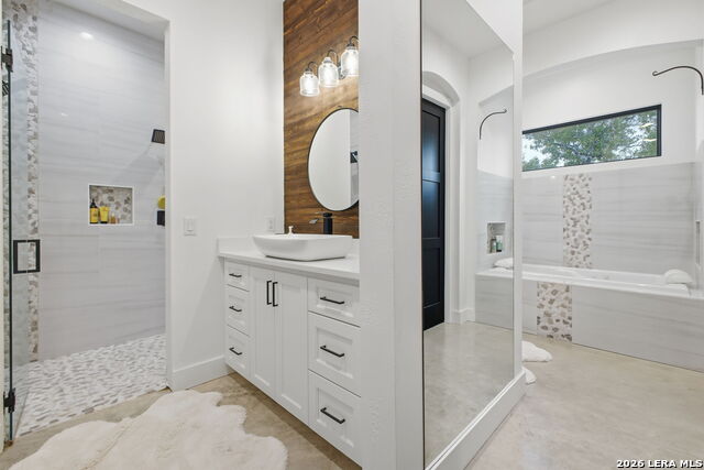 Image 22 of 49 For 8304 Monument Oak