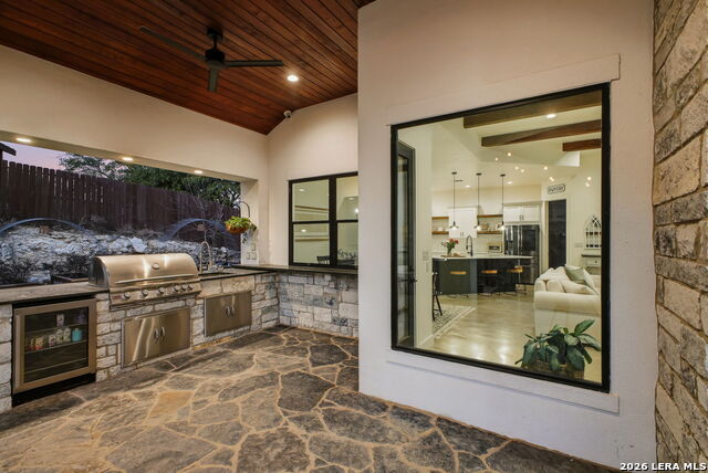 Image 46 of 49 For 8304 Monument Oak