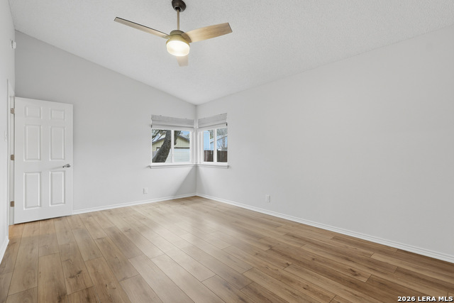 Listing photo id 11 for 13610 Cobble Way Cir