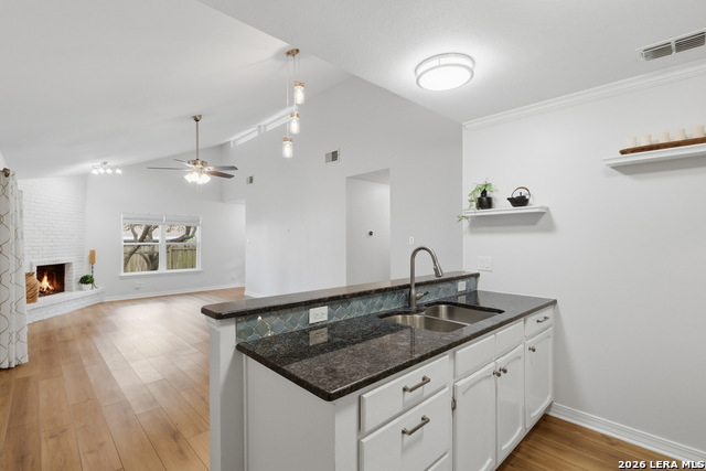 Listing photo id 5 for 13610 Cobble Way Cir