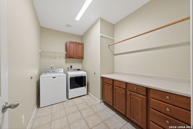 Image 13 of 23 For 9318 Gaytan  