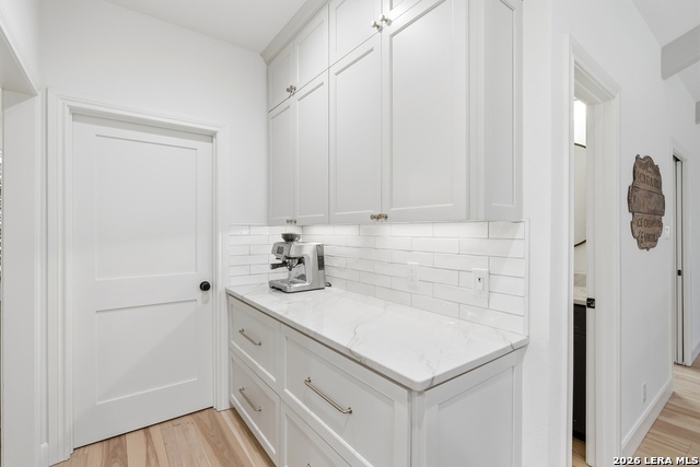 Image 20 of 49 For 7380 Rolling Acres Trail