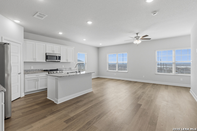 Details for 7118 Magnolia Creek  201, San Antonio, TX 78252