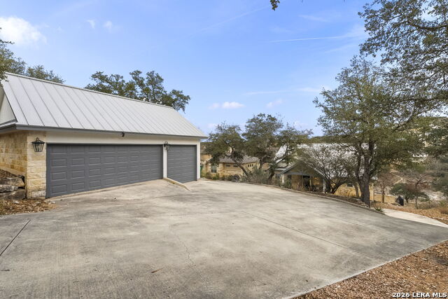 Image 55 of 61 For 2078 Connie Dr