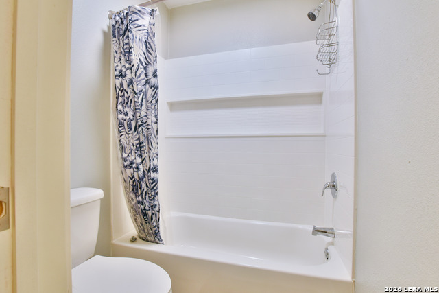 Image 11 of 14 For 411 Gevers S