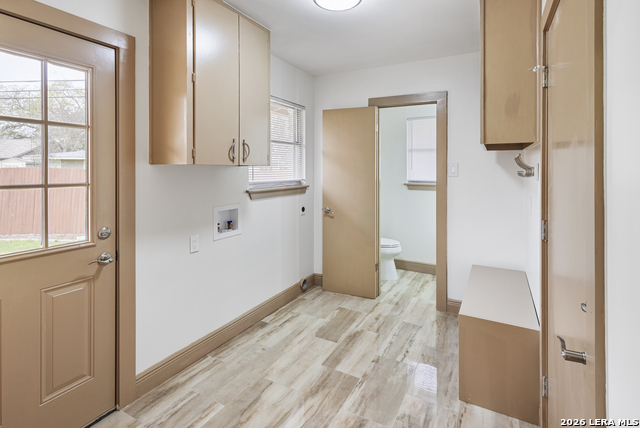 Image 5 of 32 For 351 Northridge