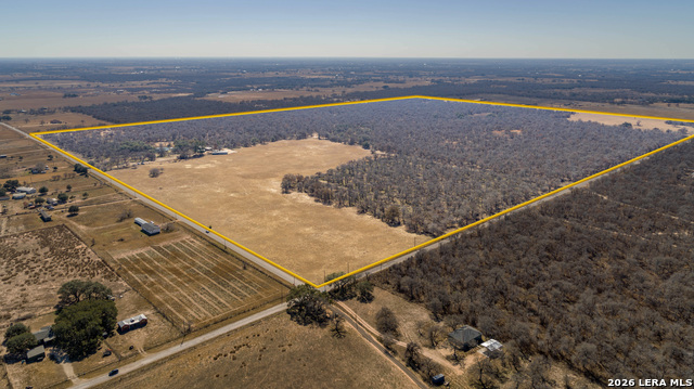 Details for 1387 County Road 304, Floresville, TX 78114