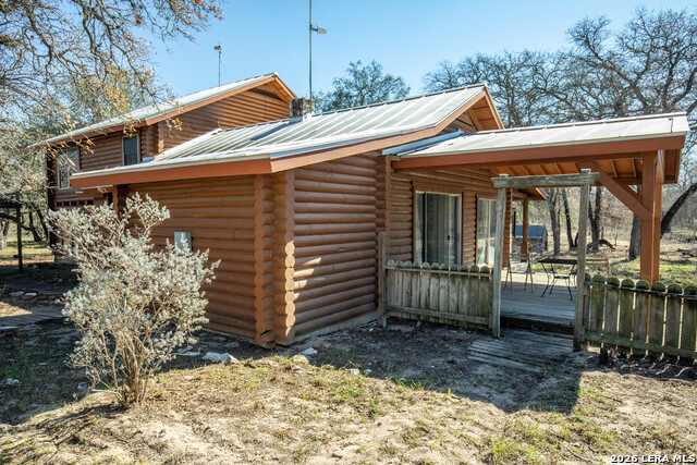 Listing photo id 17 for 1387 County Road 304