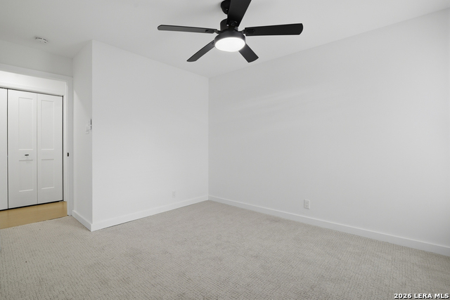 Image 17 of 20 For 2718 Old Field Dr  1002