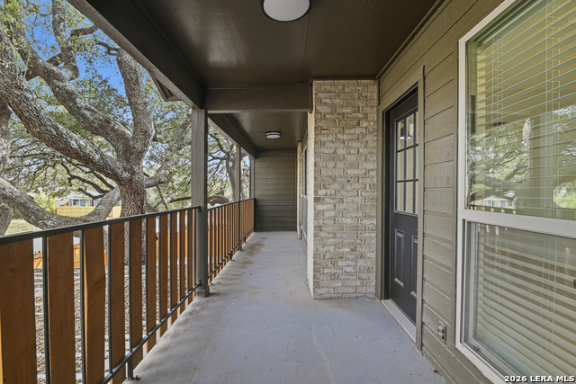 Image 18 of 20 For 2718 Old Field Dr  1002