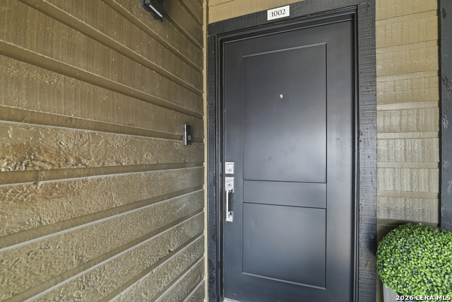 Image 4 of 20 For 2718 Old Field Dr  1002