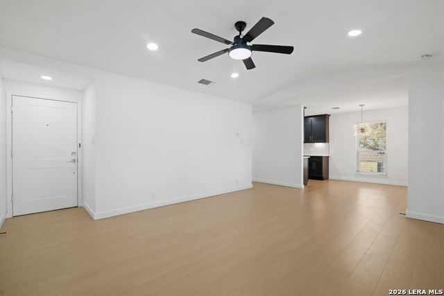 Image 7 of 20 For 2718 Old Field Dr  1002