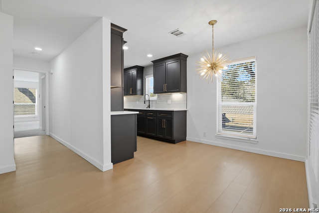 Image 8 of 20 For 2718 Old Field Dr  1002