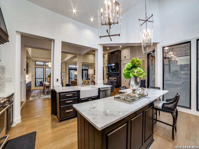 Image 14 of 40 For 4 Hendon Ln  